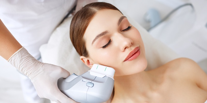 How Fat Freezing and HIFU Work Together? 4 book a personalised consultation of Fat Freezing and HIFU Together Cardiff
